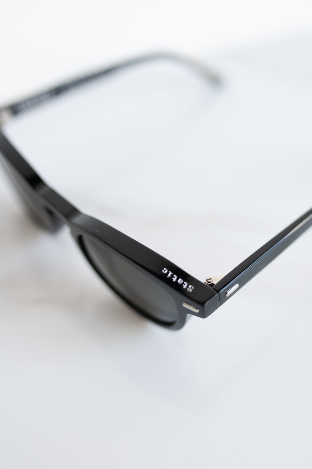Vaanyard Static Black