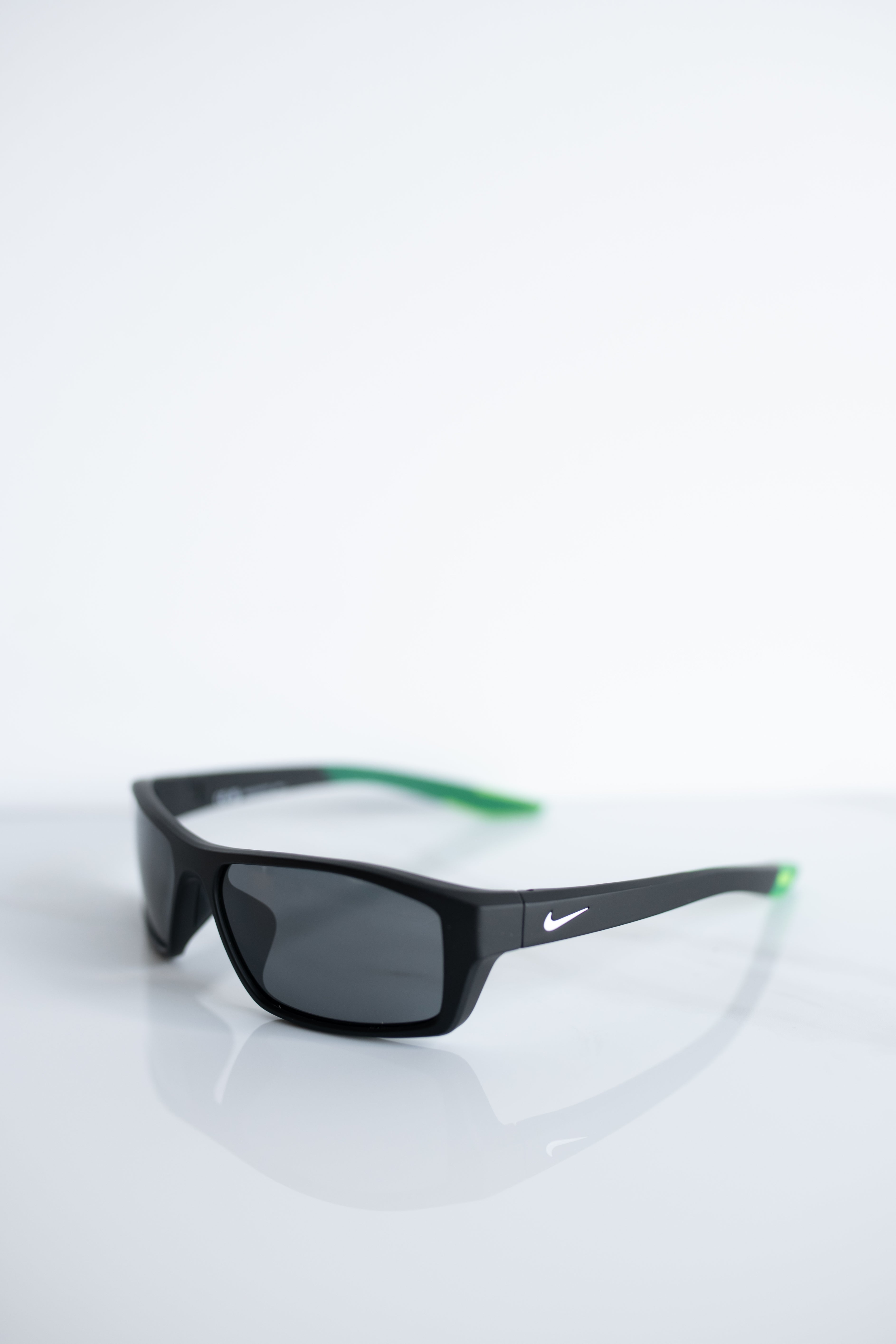 Nike Brazen Shadow FJ1985