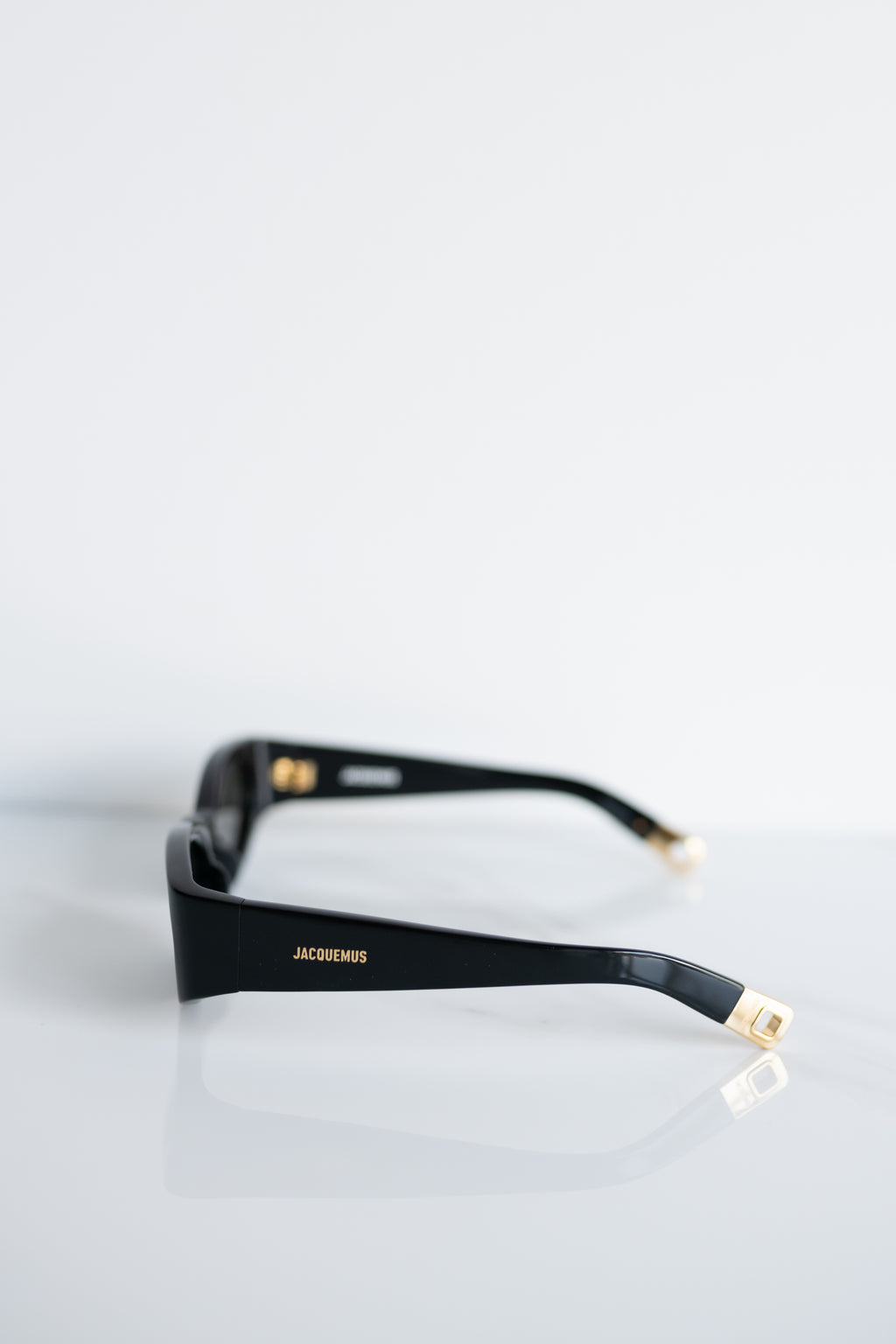 Jacquemus 10475 Black